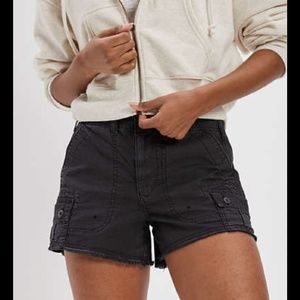 NWT American Eagle 90s Boyfriend Cargo Short